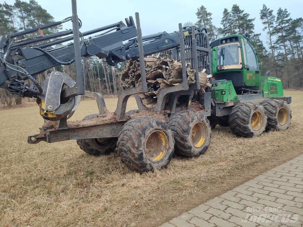 John Deere 1010 E Transportoare