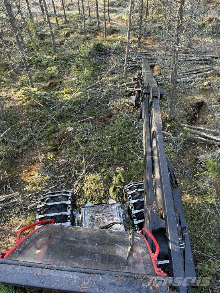 Komatsu 901 Combine forestiere