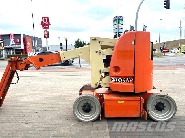 JLG E 300 AJP Nacele cu brat articulat