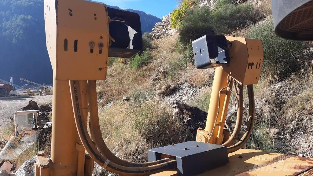 CAT D 8 R II Buldozere pe senile