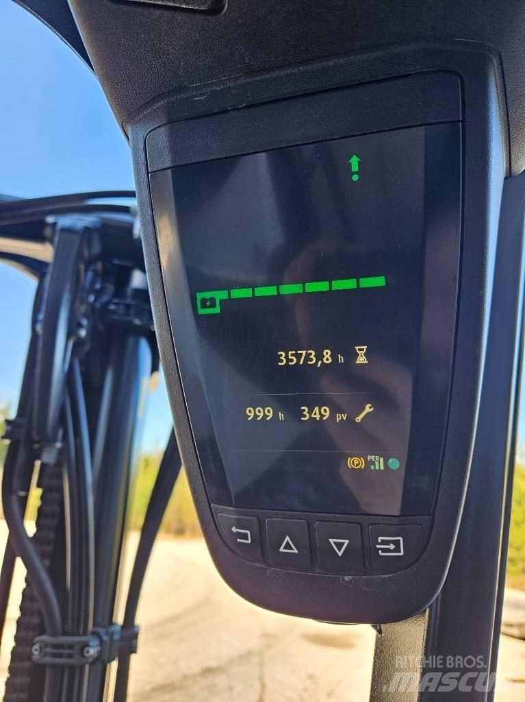 Linde E30-01 Stivuitor electric