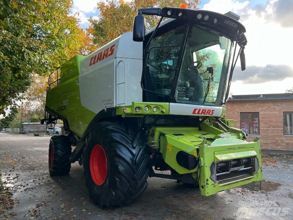 CLAAS 750 Combine de secerat