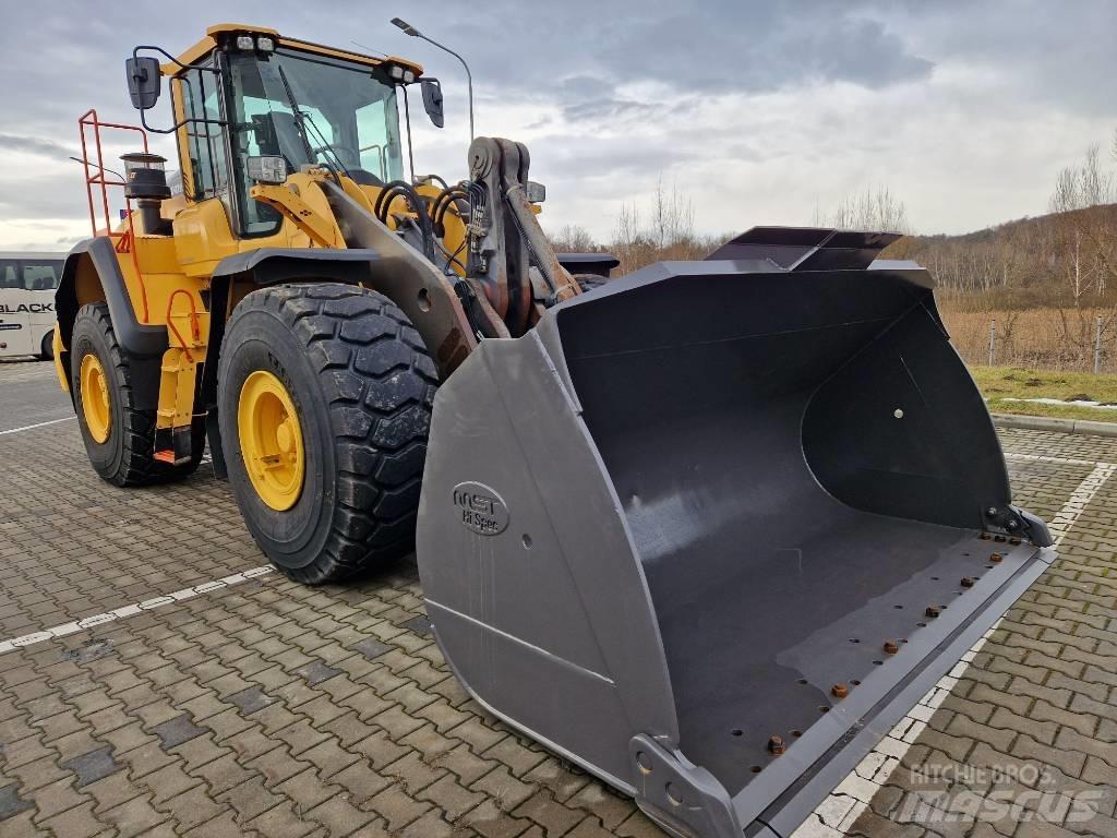 Volvo L 180 H Incarcator pe pneuri