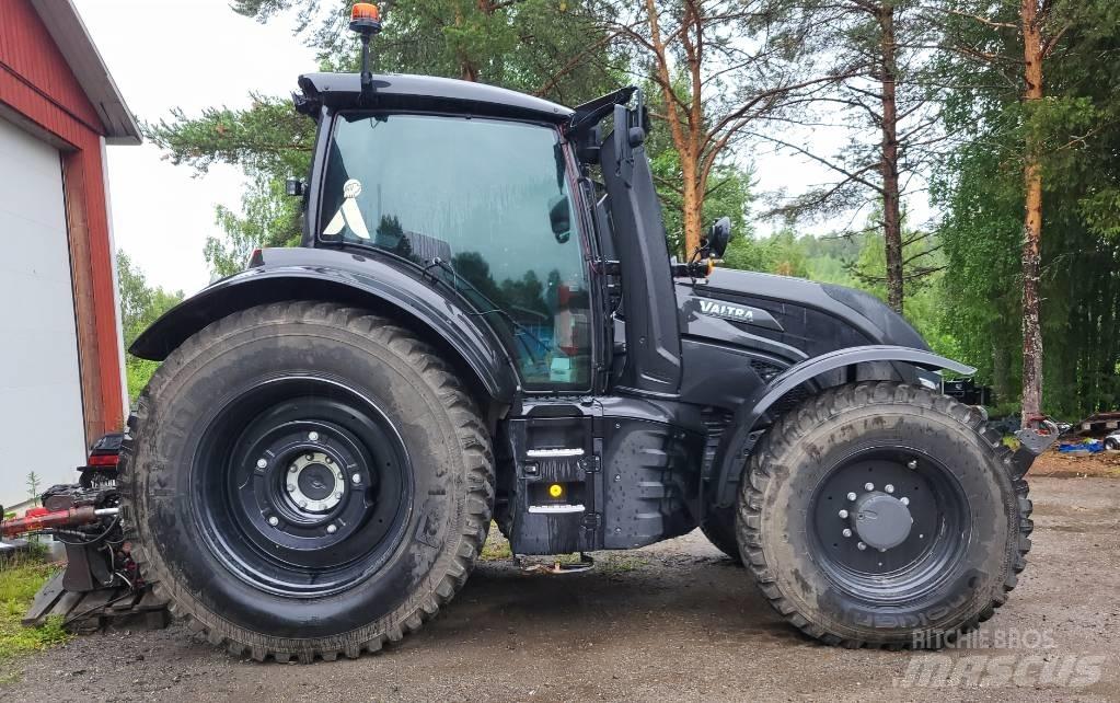 Valtra T 235 D Tractoare