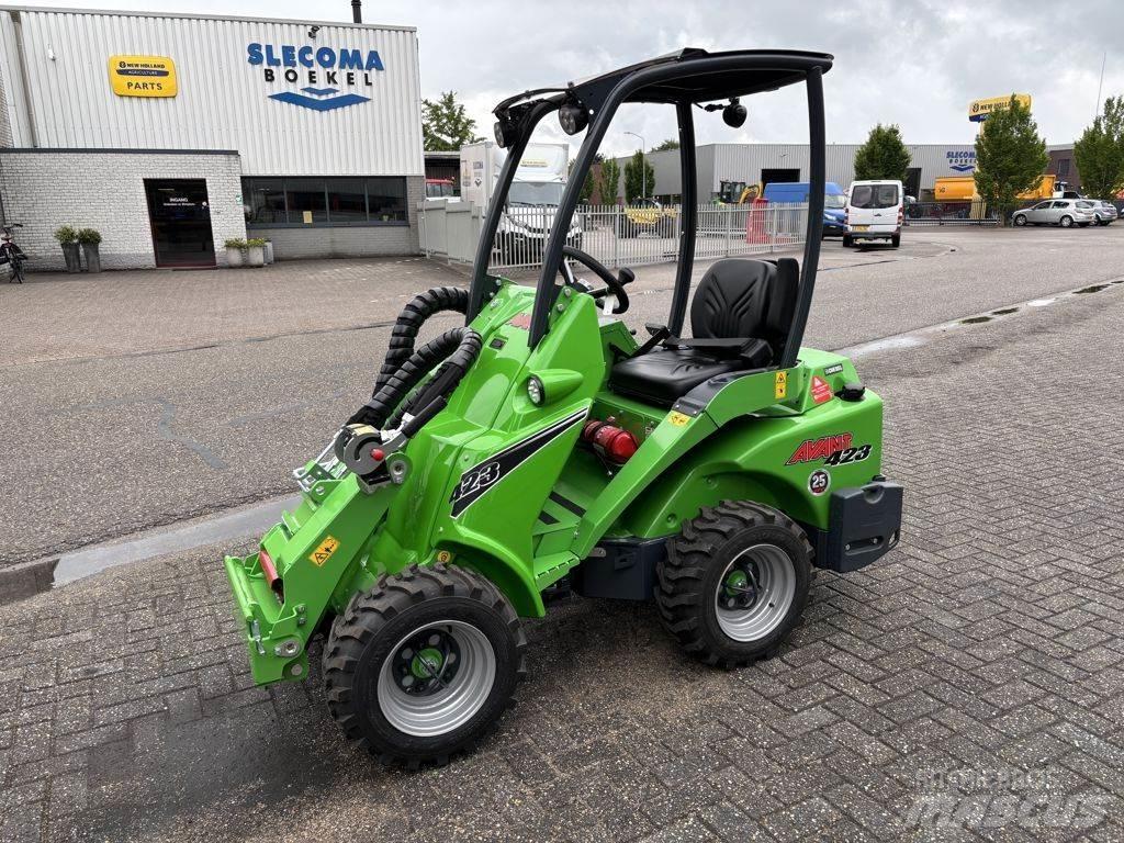 Avant 423 TDL Incarcator pe pneuri
