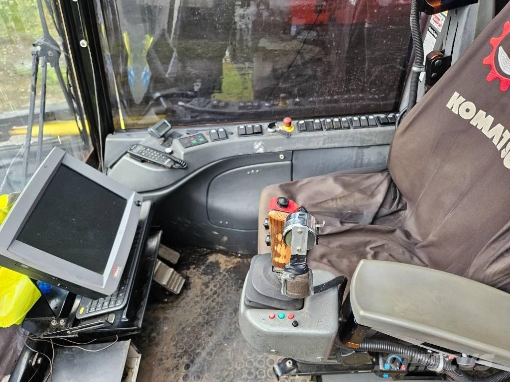  Valmet/Komatsu 911 Electronice