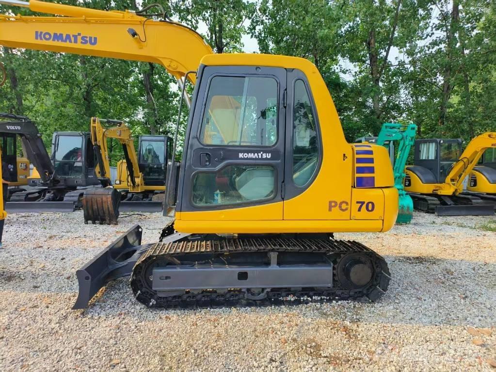 Komatsu PC 70-7 Excavatoare pe șenile

