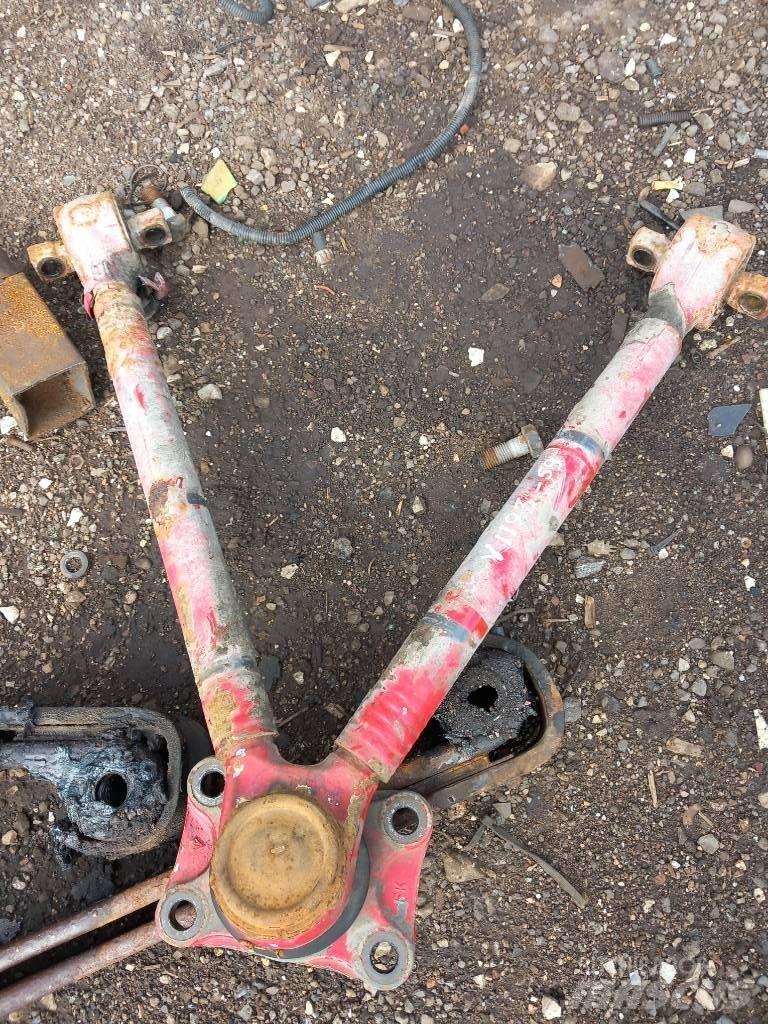 Volvo FH 12 22238525 Sasiuri si suspensii