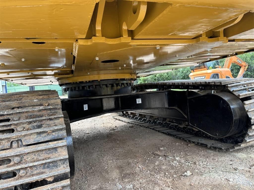 CAT 320 D Excavatoare pe șenile
