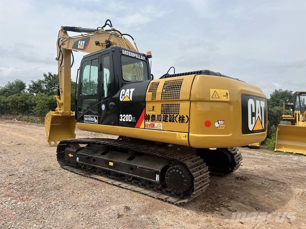 CAT 320 D Excavatoare pe șenile
