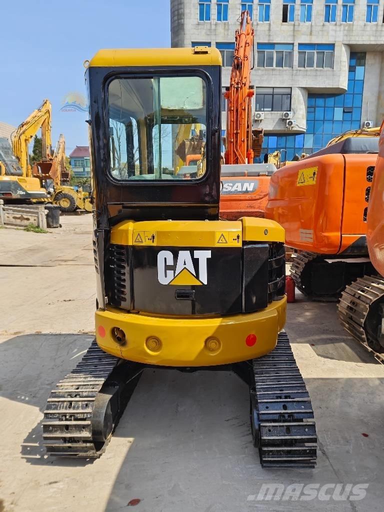 CAT 304 Mini excavatoare < 7t
