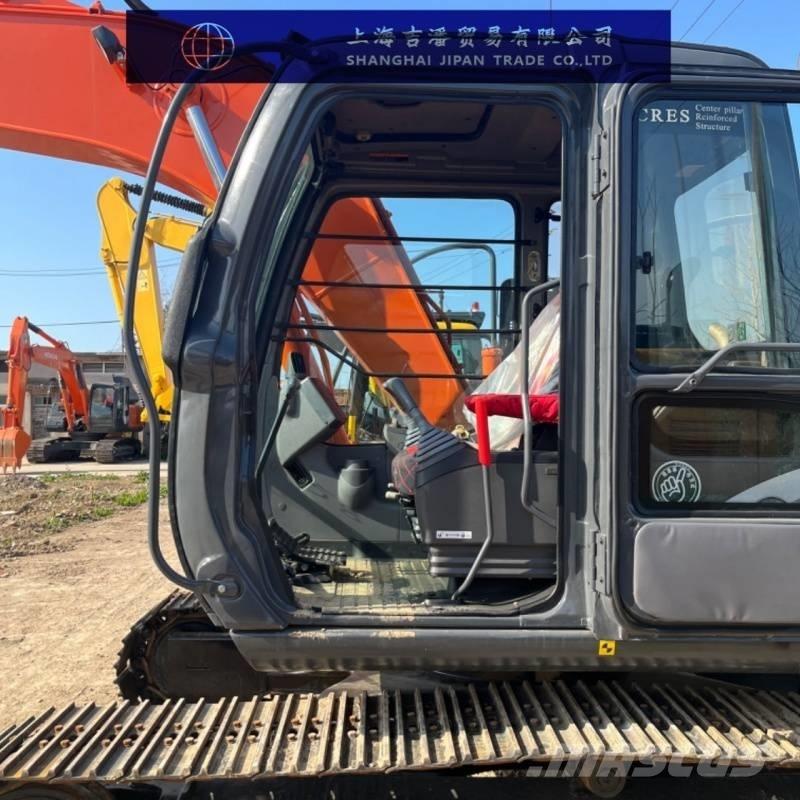 Hitachi ZX 120 Excavatoare 7t - 12t