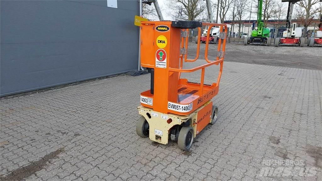 JLG 1230ES Alte ascensoare si platforme