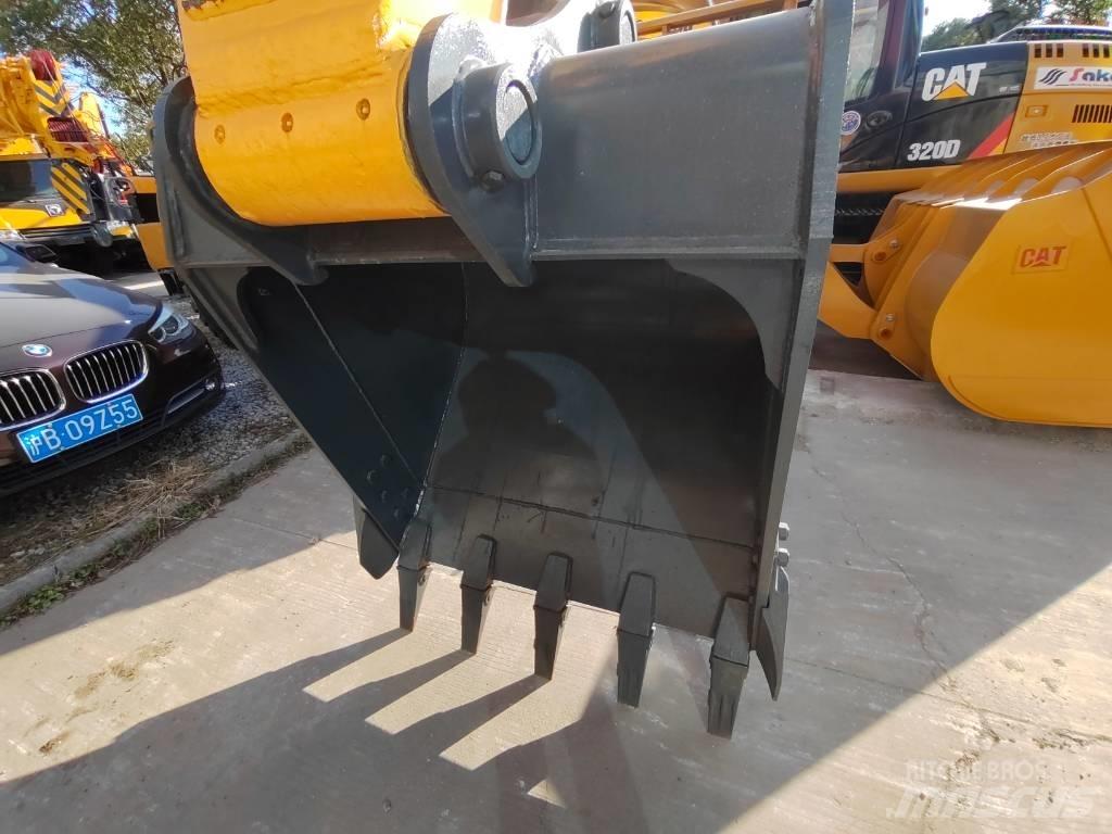 Hyundai 220LC-9S Excavatoare pe șenile
