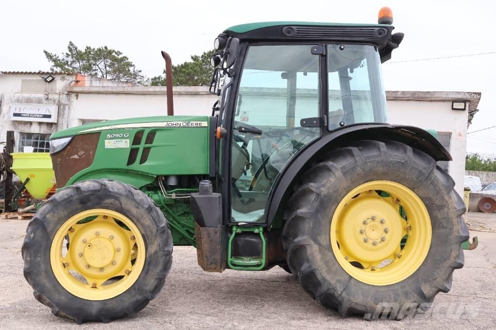 John Deere 5090 G Tractoare