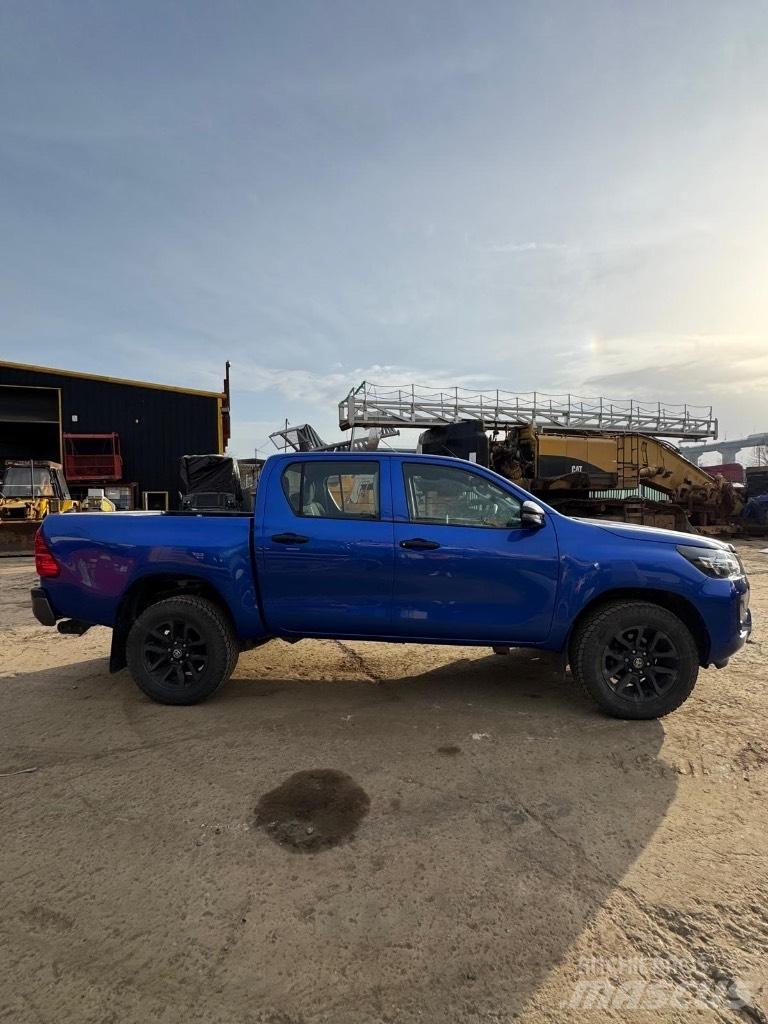 Toyota Hilux Active Pick up/Platou