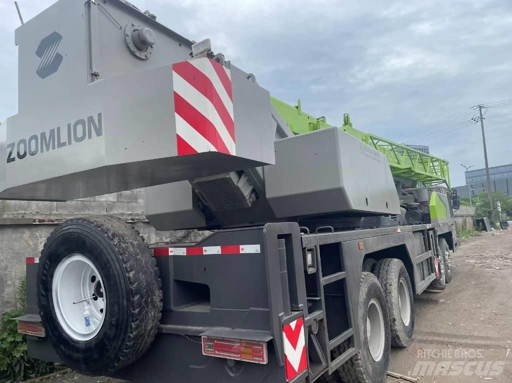 Zoomlion ZTC500 Macara pentru orice teren