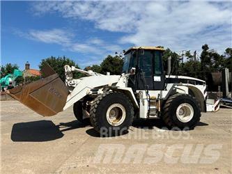 CAT 962 G Incarcator pe pneuri