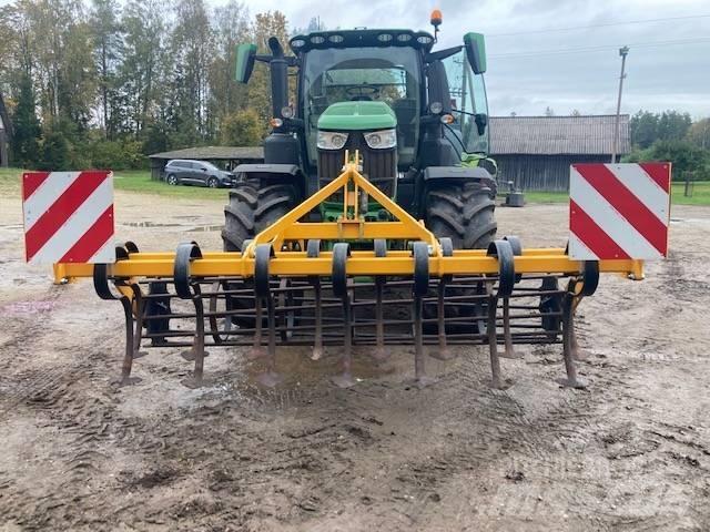 Agrisem VibroMulch Cultivatoare
