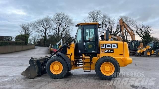 JCB 411 Incarcator pe pneuri