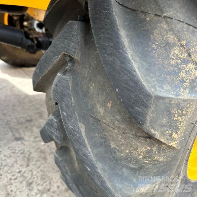 JCB 3CX Plus Buldoexcavatoare