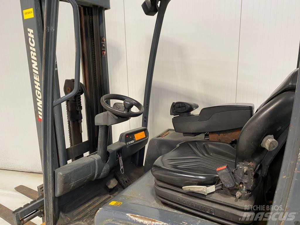 Jungheinrich EFG216k Stivuitor electric