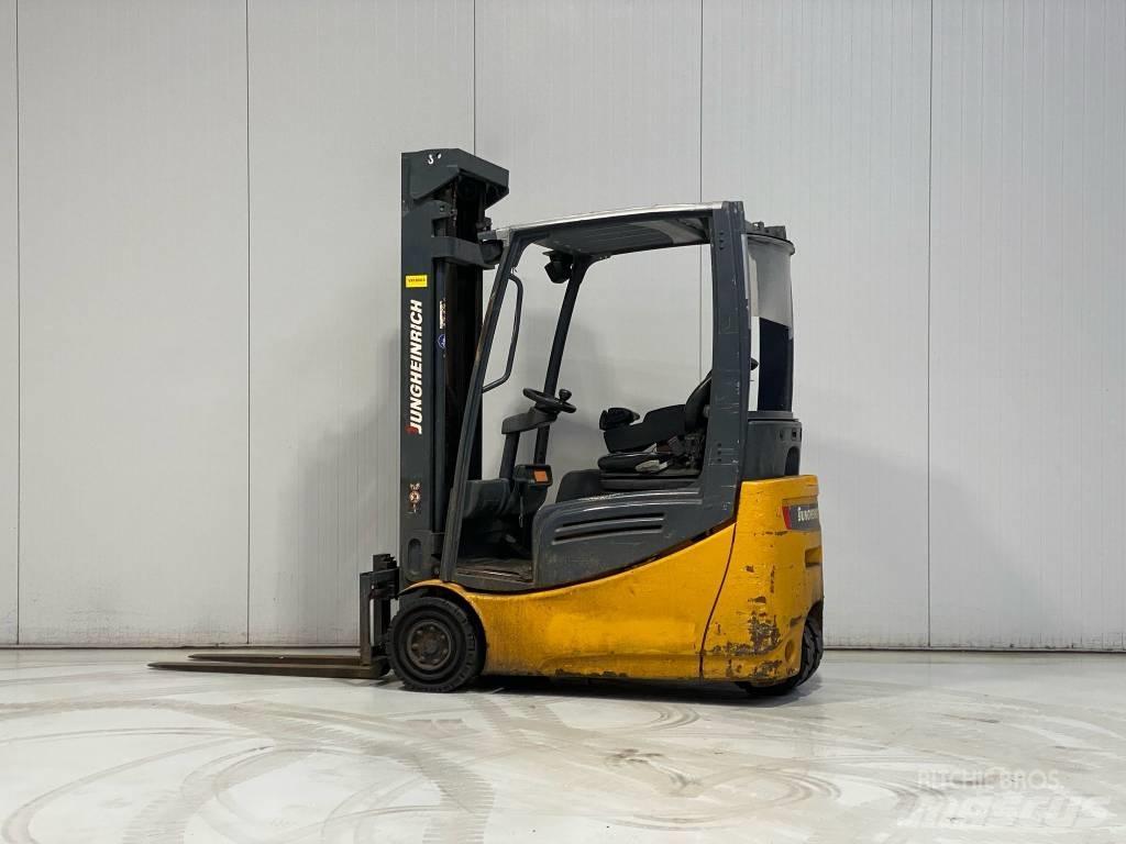 Jungheinrich EFG216k Stivuitor electric