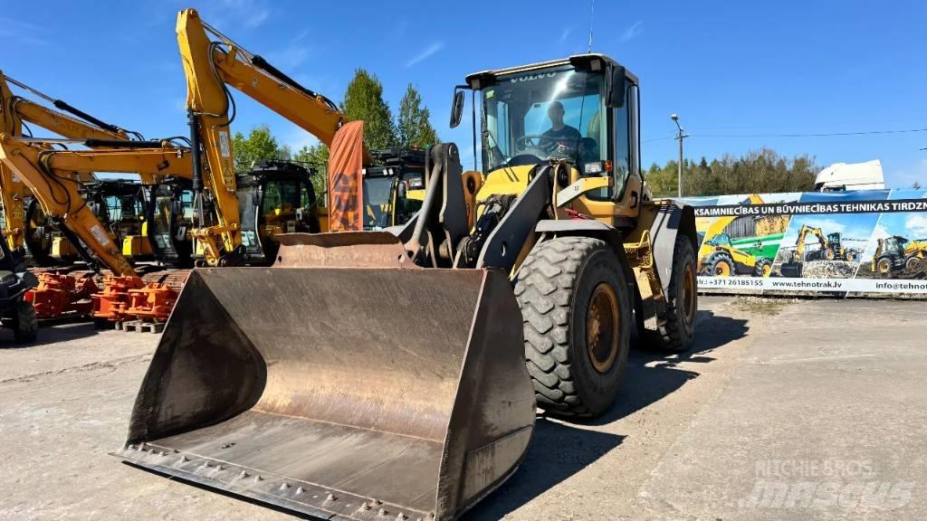 Volvo L 90 F Incarcator pe pneuri