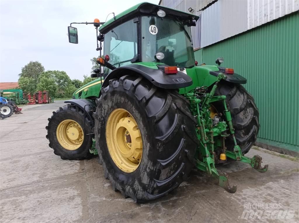 John Deere 8530 Tractoare