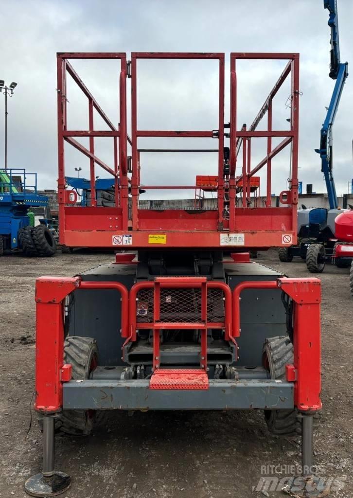SkyJack SJ 6832 RT Platforme foarfeca