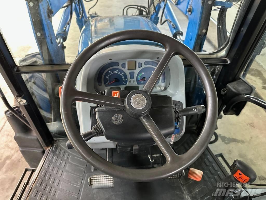 New Holland T 5040 Tractoare