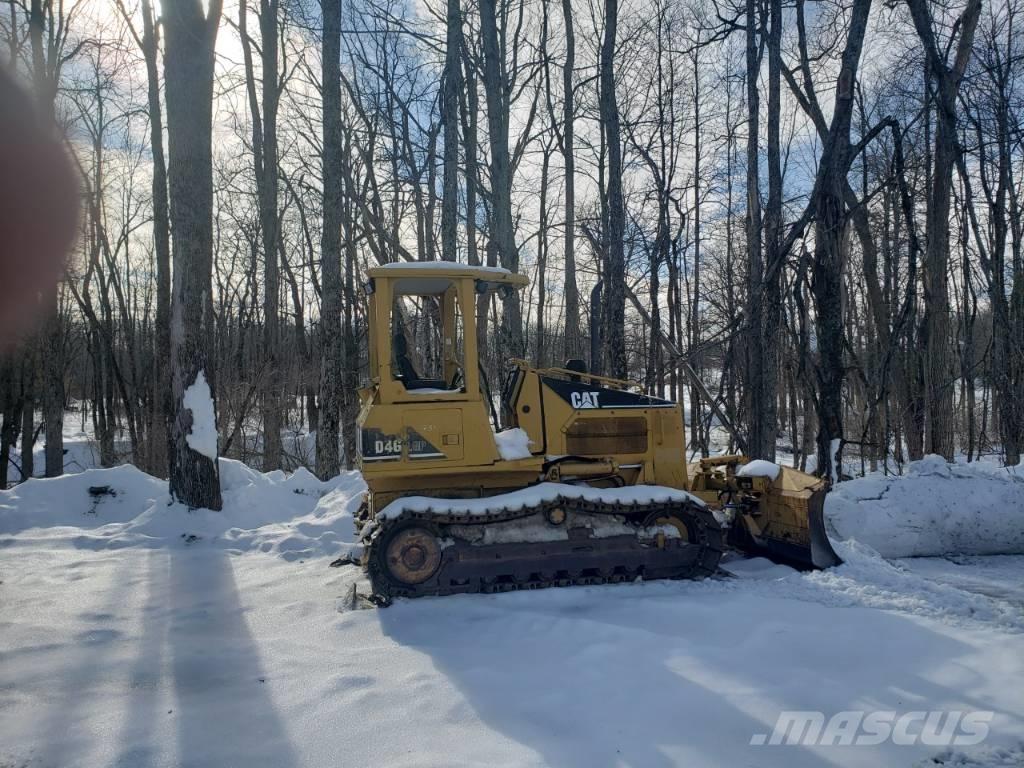 CAT D 4 G Buldozere pe senile