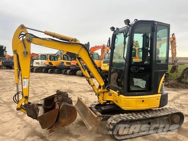 Komatsu PC 26 MR-3 Mini excavatoare < 7t