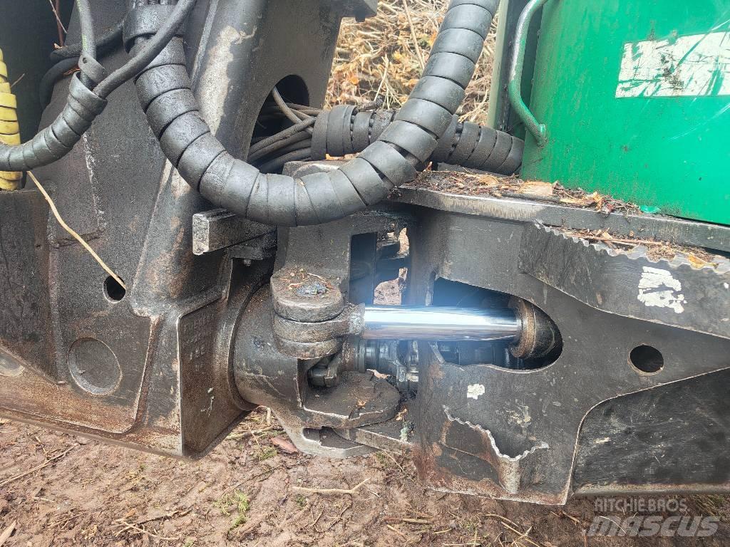 Timberjack 1110D Transportoare