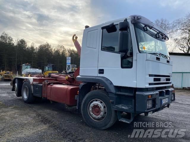 Iveco Cursor Camion cu carlig de ridicare