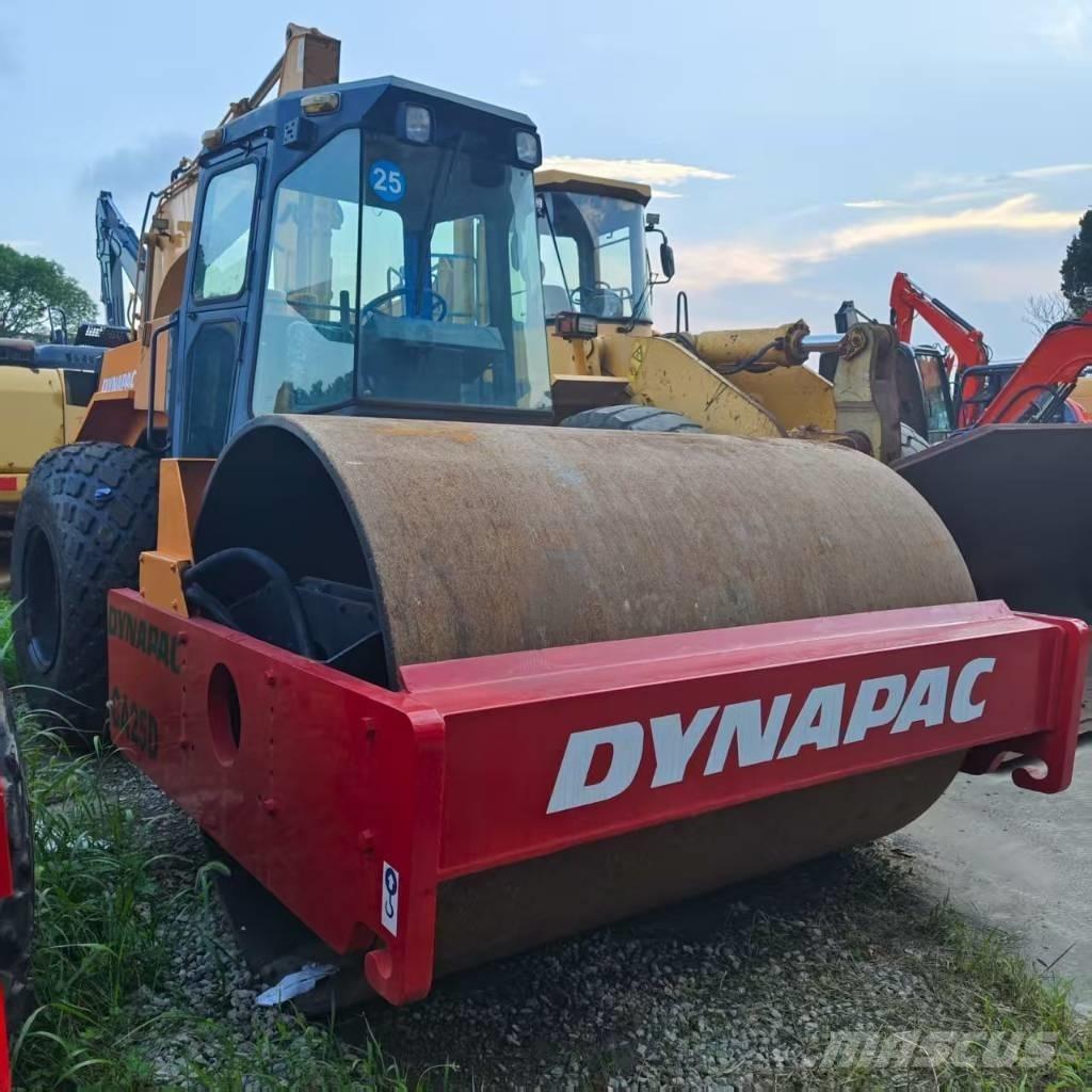 Dynapac CA 25 D Compactoare monocilindrice