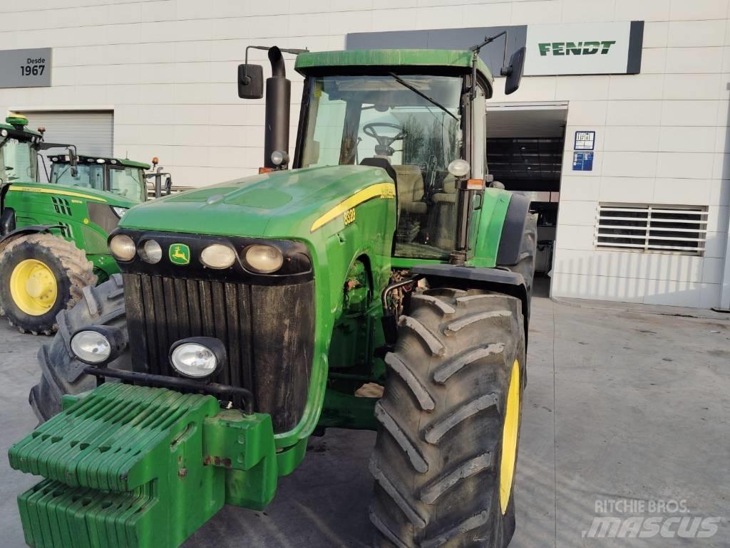 John Deere 8320 Tractoare