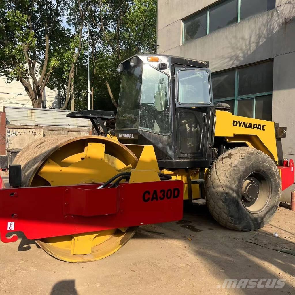 Dynapac CA 30 D Compactoare monocilindrice