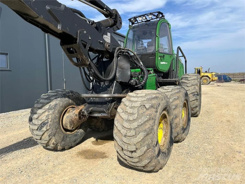 John Deere 1470E Combine forestiere