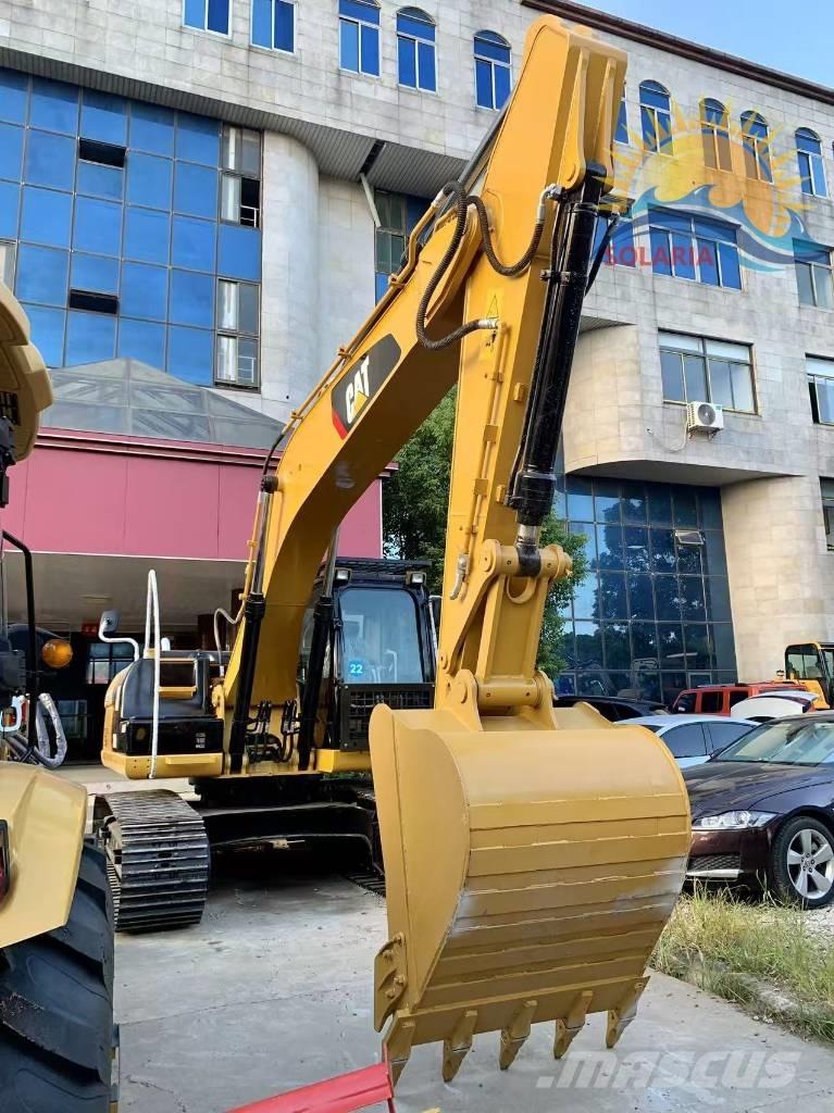 CAT 320 D Excavatoare pe șenile
