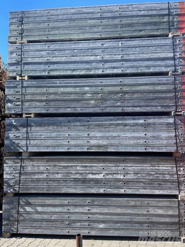  Doka Framax cofrare