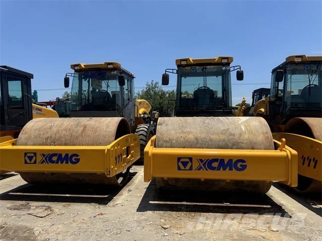 XCMG XS 223 J Compactoare monocilindrice