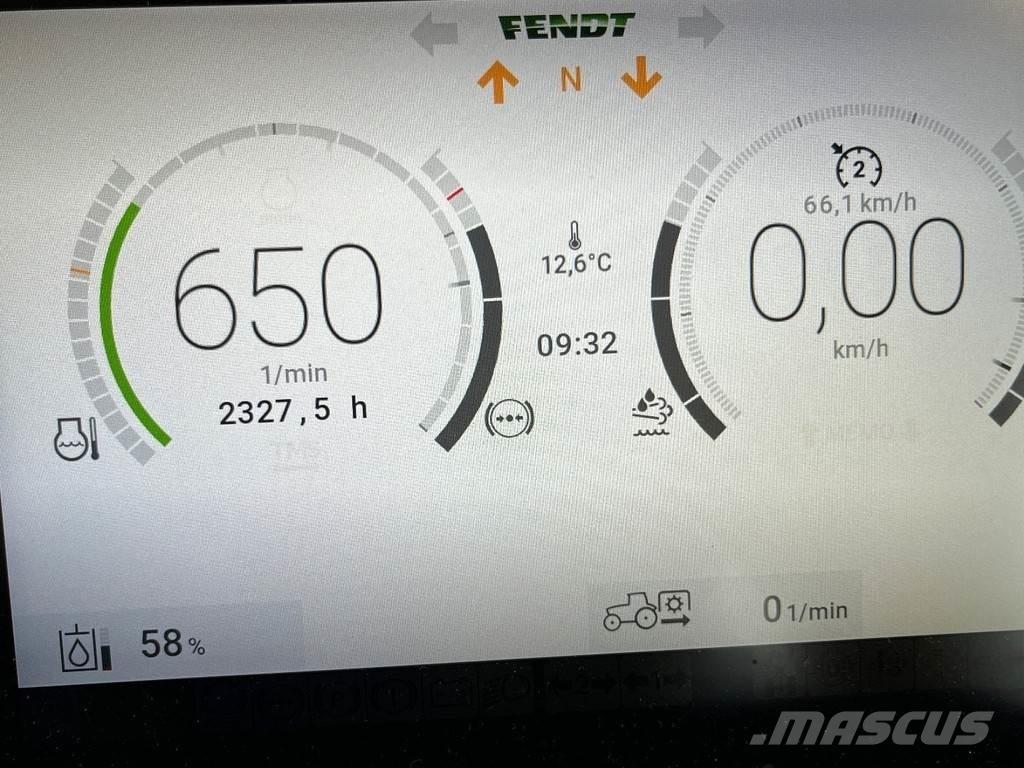 Fendt 930 gen7 Tractoare