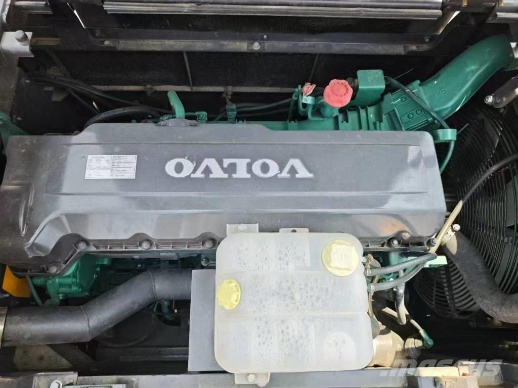 Volvo 480D Excavatoare pe șenile

