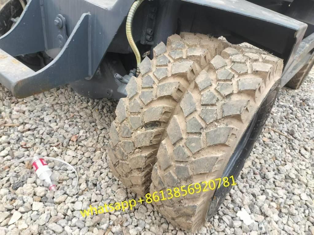 Xinyuan XYB75W-9 Excavatoare cu roti