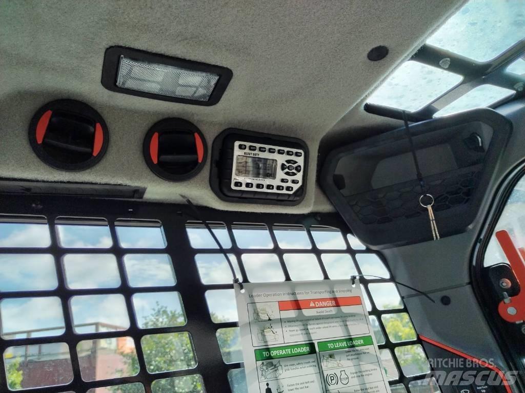 Bobcat T86 Încarcatoare cu excavator