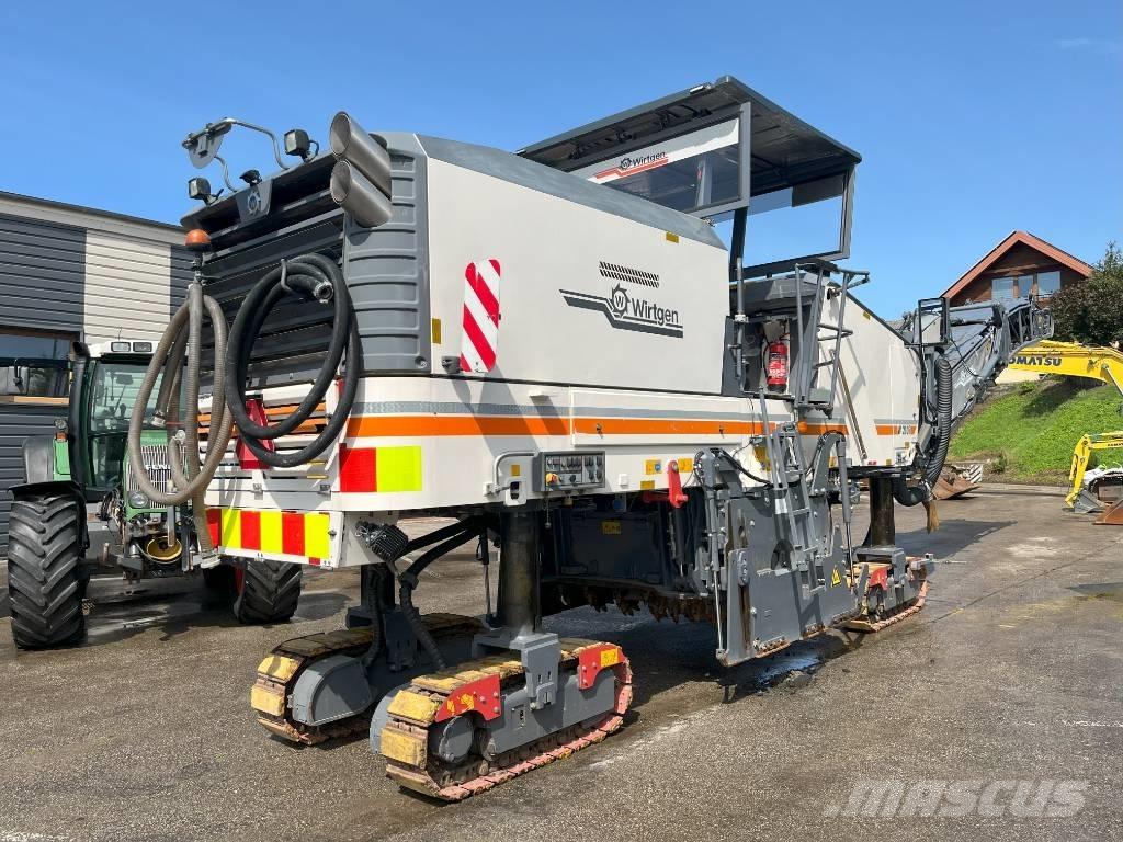Wirtgen W 210i Utilaje asfalt cu freze reci