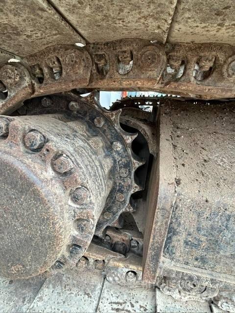 CAT 326 F L Excavatoare pe șenile
