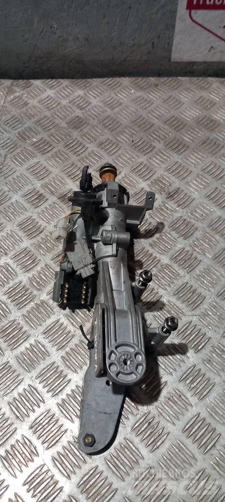 Volvo FH 12   1061138 Cabine si interior