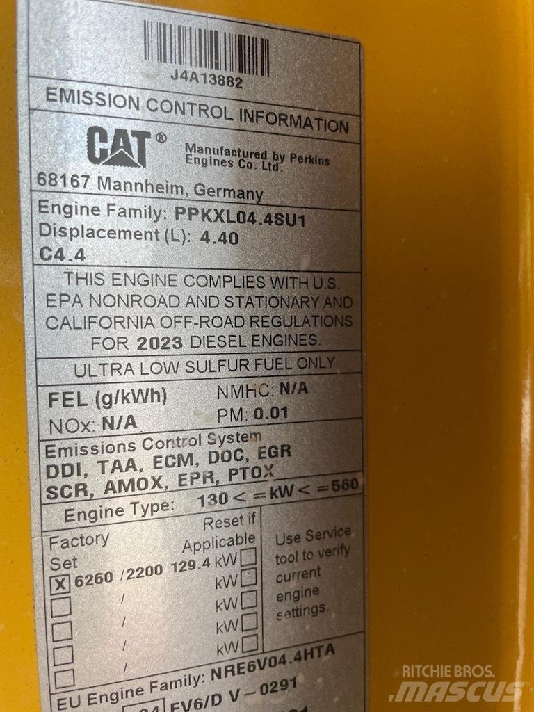 CAT MH3024 Paleta de manipulare